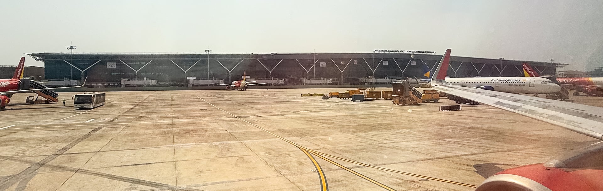 Wayfinding inside Terminal 2